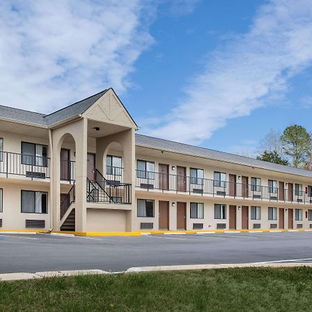 Super 8 By Wyndham Burlington Nc Motel Exterior foto